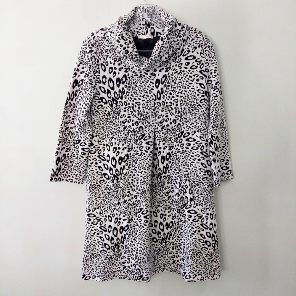Tyler Boe Kim Dress Small black white animal print cowl neck 3/4 sleeve